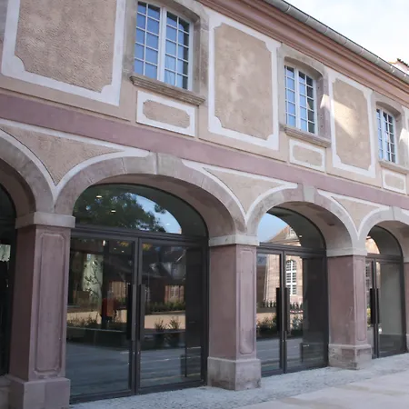 Les Haras By Collection