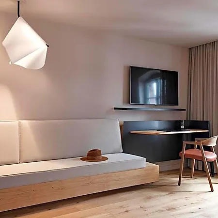 Les Haras By Collection Hotel