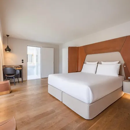 Hotel Les Haras By Collection 4*