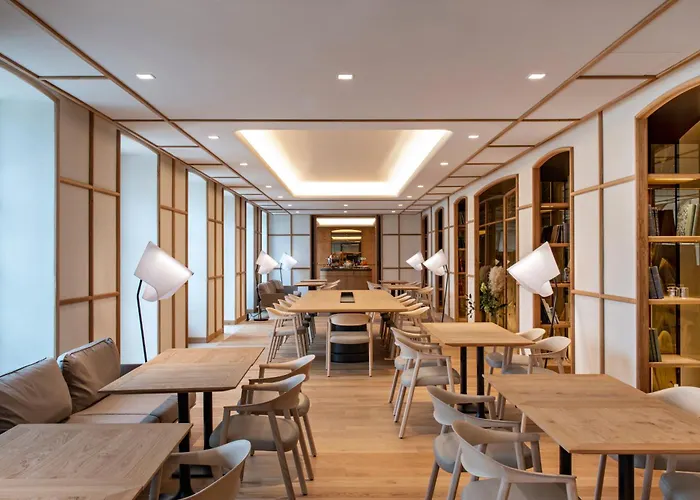 Hotel Les Haras By Collection 4*