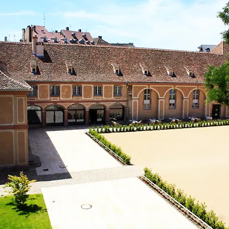Les Haras מלון שטרסבורג