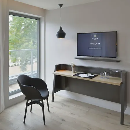 فندق Les Haras 4*